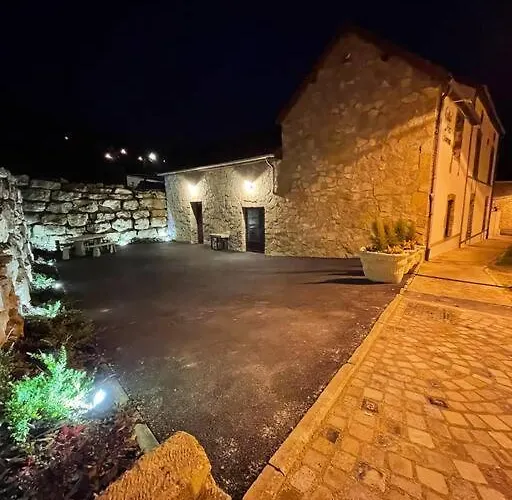 Le Du Pere Chayoux Guest house